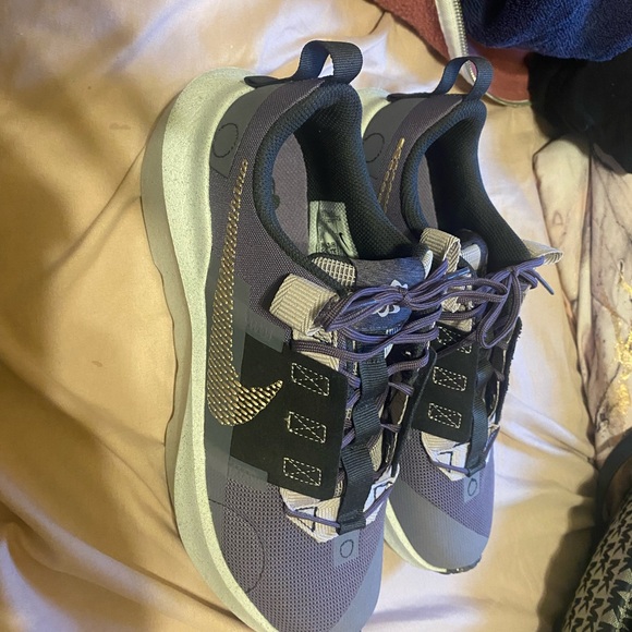 Worn once still new - Picture 2 of 5